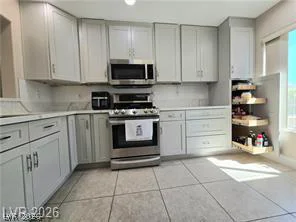 9400 January, Las Vegas, NV 89134