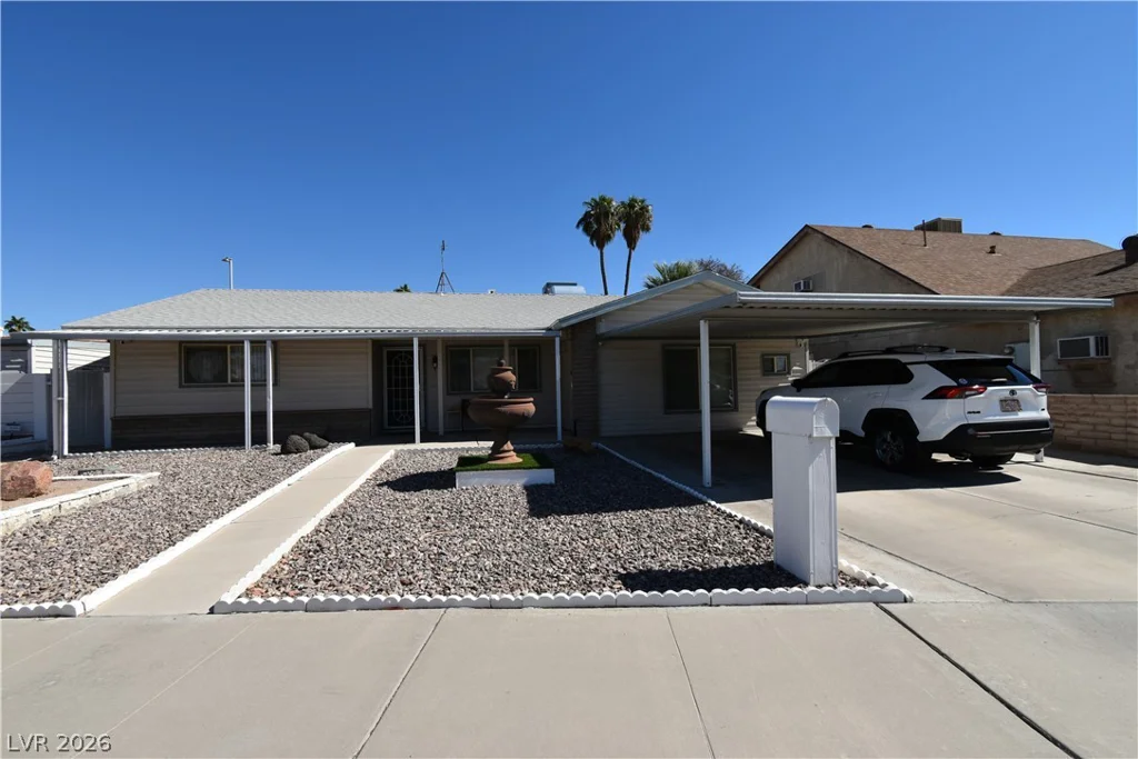 3746 Casa Colorado, Las Vegas, NV 89121