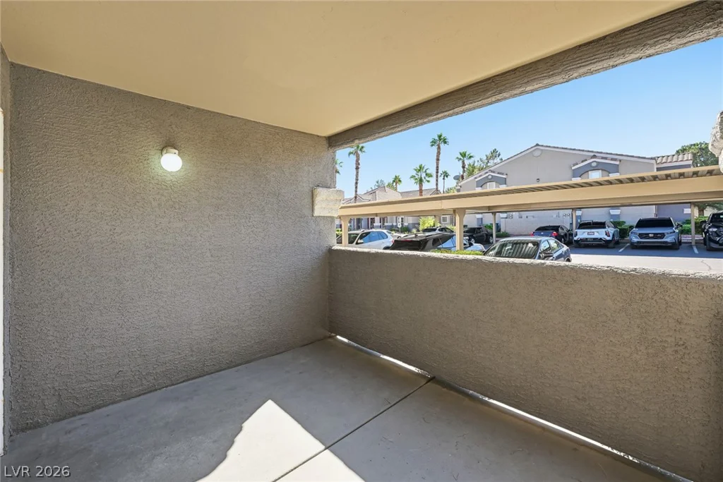 5055 Hacienda, Las Vegas, NV 89118