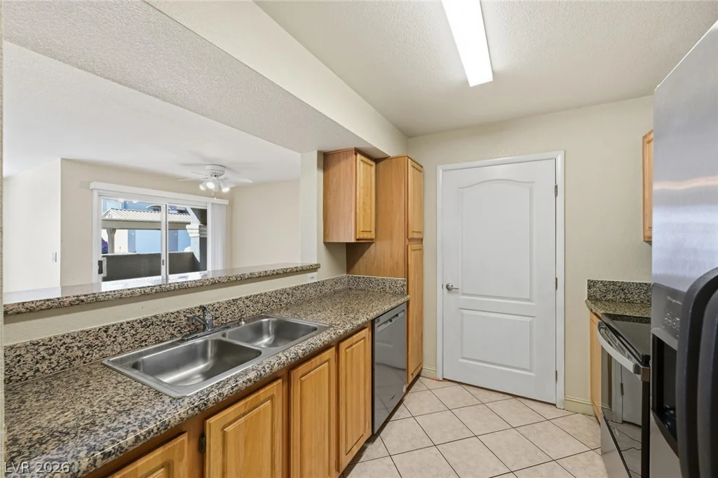 5055 Hacienda, Las Vegas, NV 89118