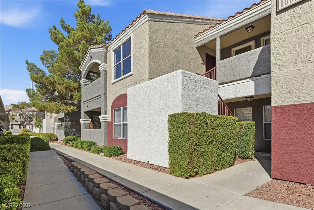 5055 Hacienda, Las Vegas, NV 89118