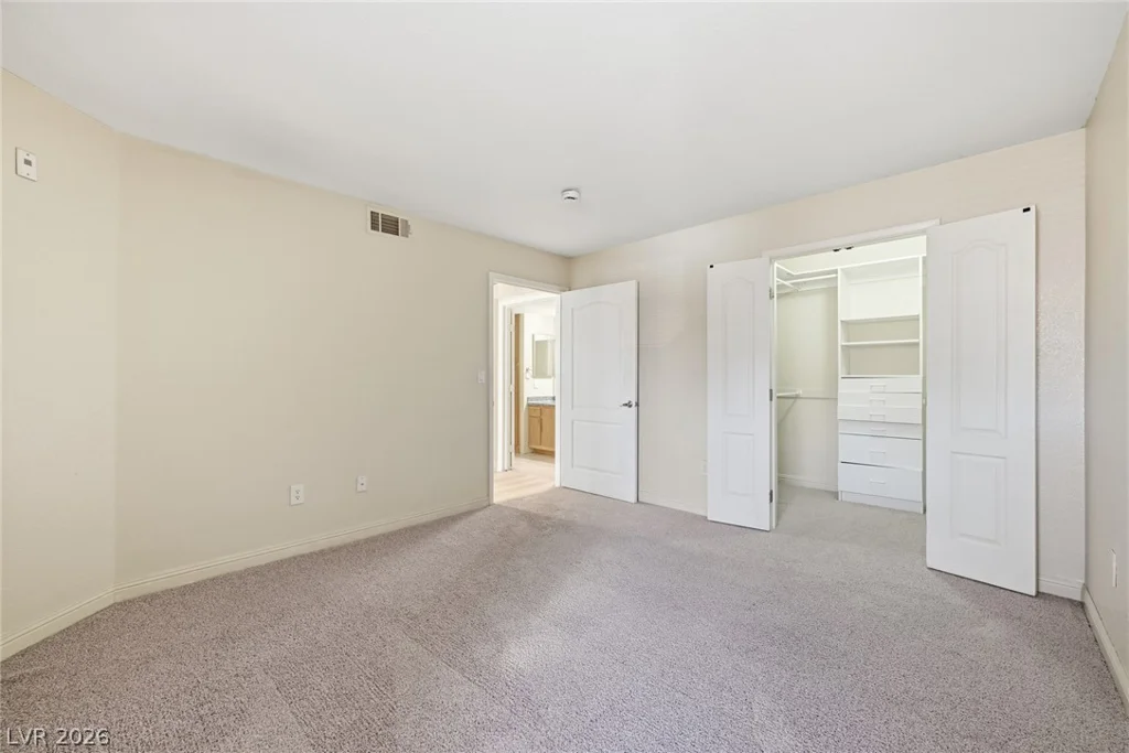 5055 Hacienda, Las Vegas, NV 89118