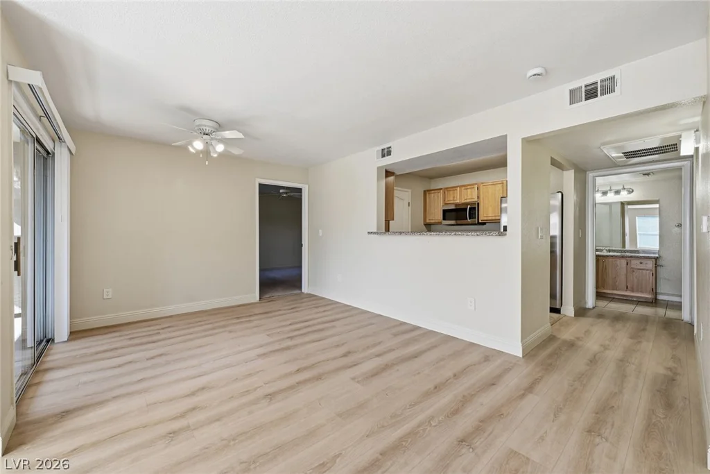 5055 Hacienda, Las Vegas, NV 89118