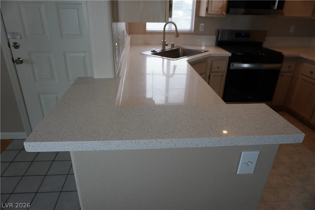 1405 Nellis, Las Vegas, NV 89104