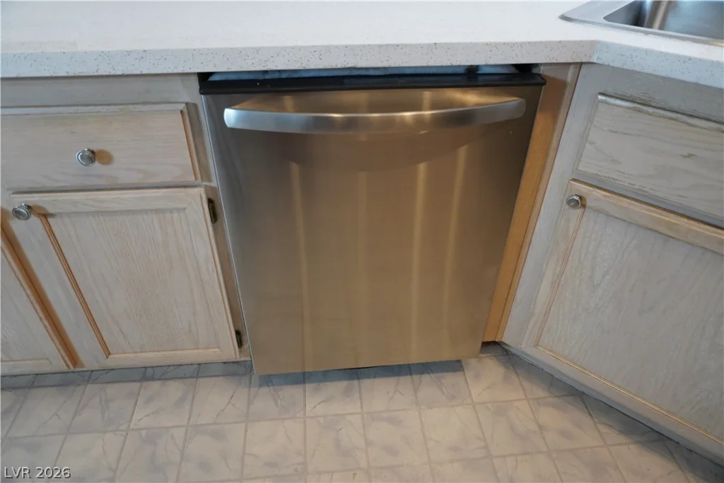 1405 Nellis, Las Vegas, NV 89104