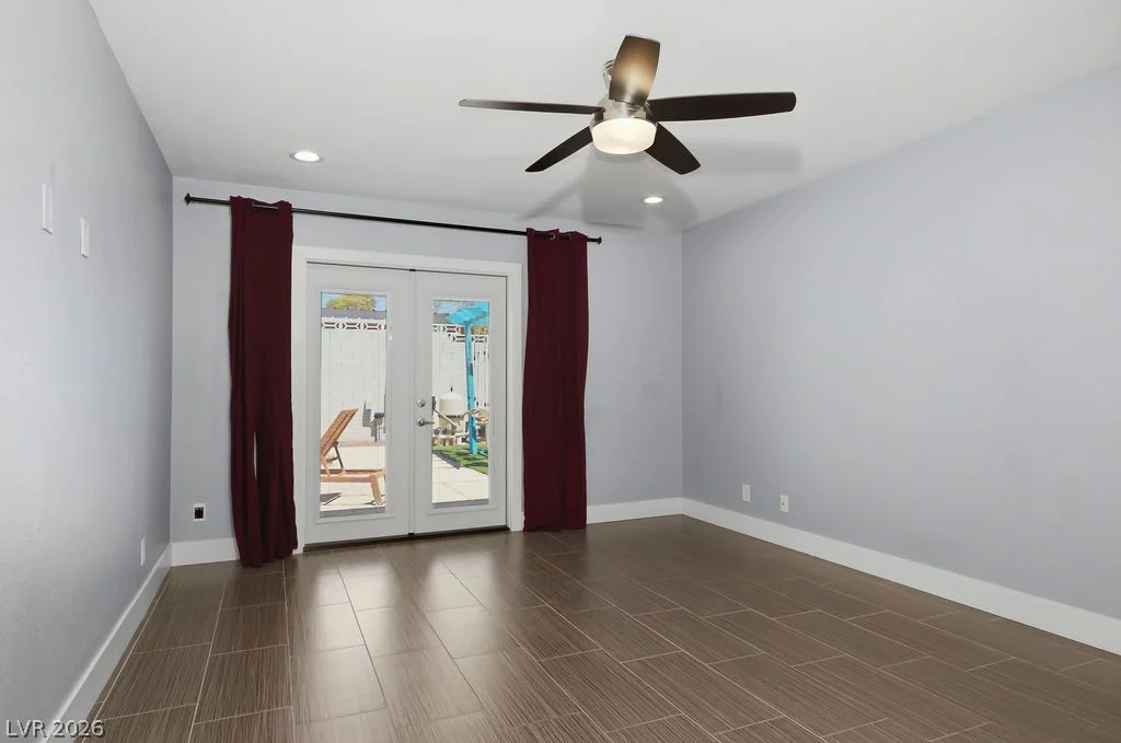 3700 Briarglen, Las Vegas, NV 89108