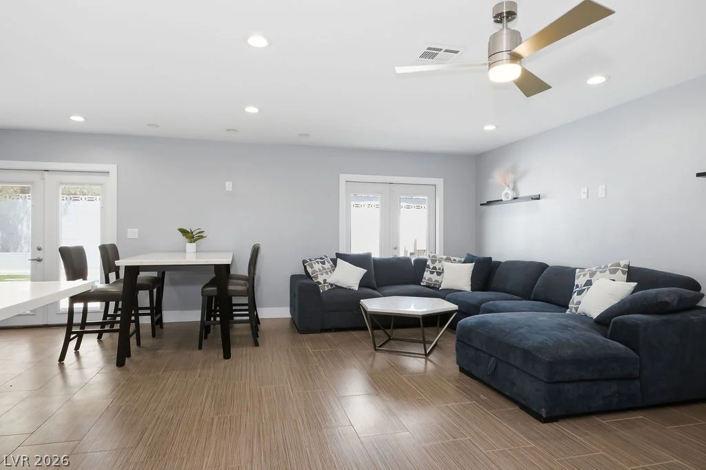 3700 Briarglen, Las Vegas, NV 89108