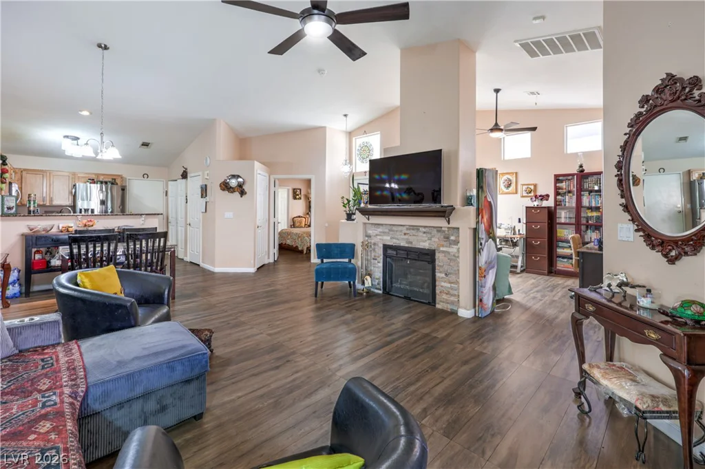 9708 Devenish, Las Vegas, NV 89129