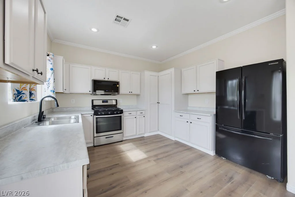 5411 Morning Splash, Las Vegas, NV 89131