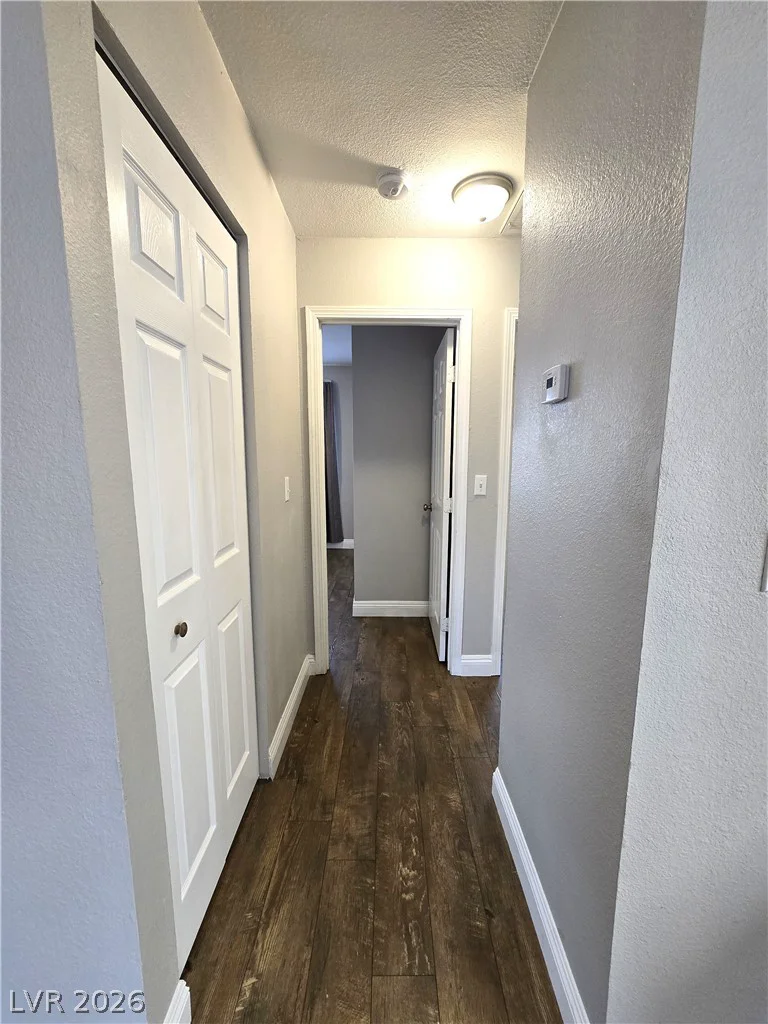4300 Lamont, Las Vegas, NV 89115