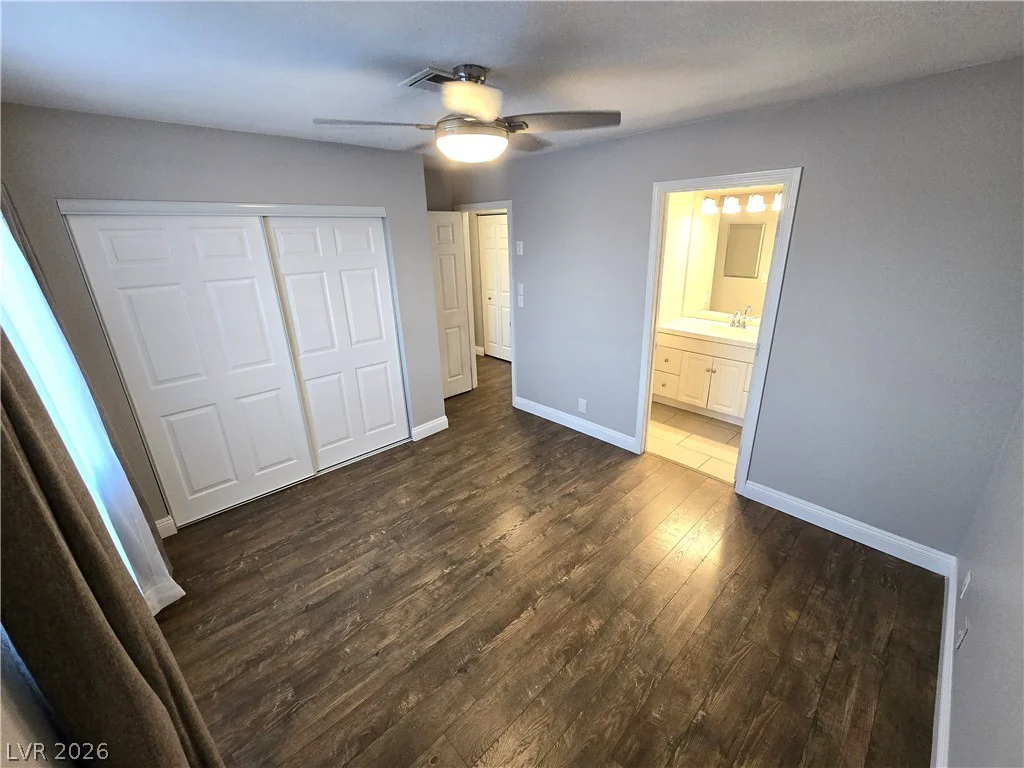 4300 Lamont, Las Vegas, NV 89115