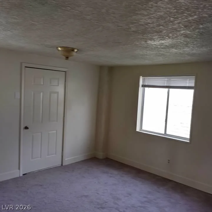 1413 Bryn Mawr, Las Vegas, NV 89102