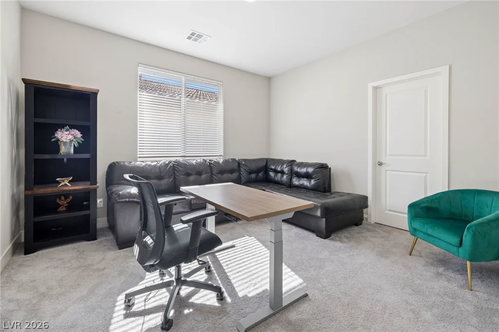 1867 Michael Springs, North Las Vegas, NV 89084