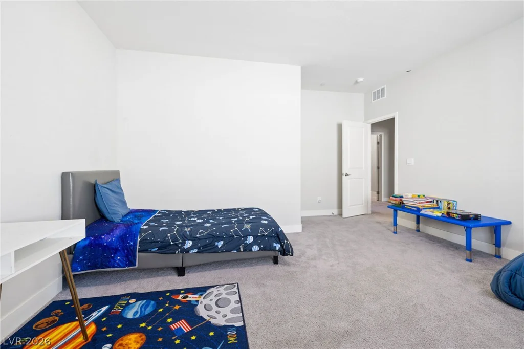 1867 Michael Springs, North Las Vegas, NV 89084