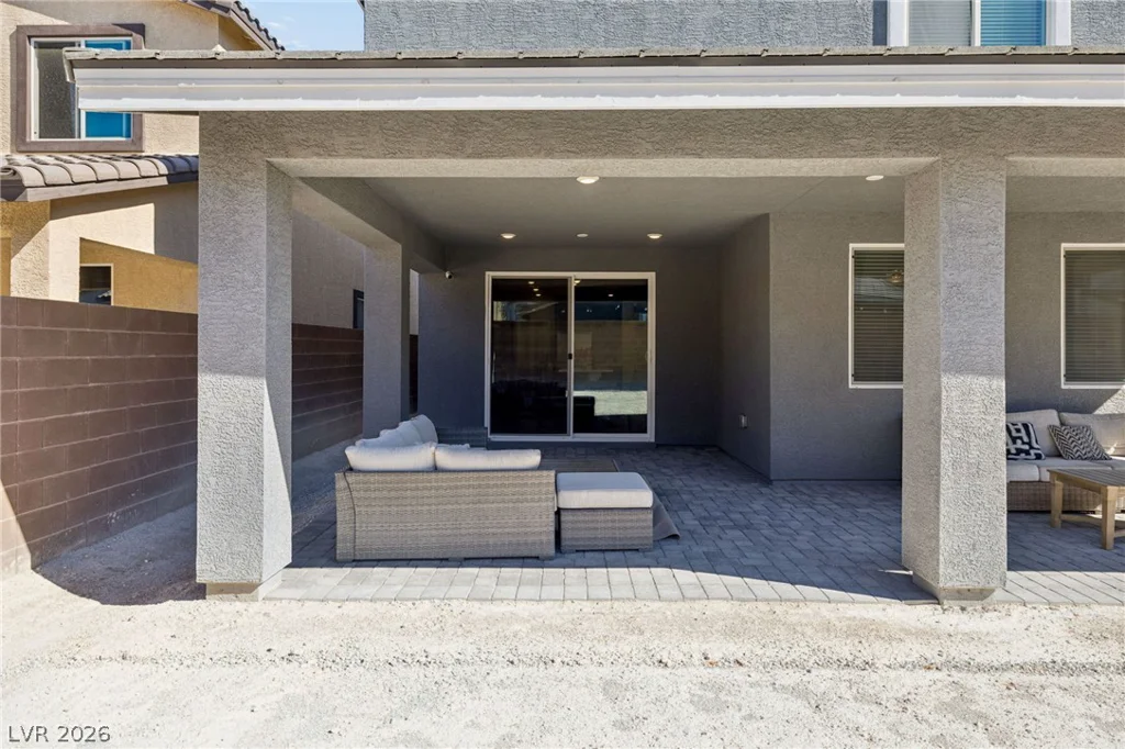 1867 Michael Springs, North Las Vegas, NV 89084