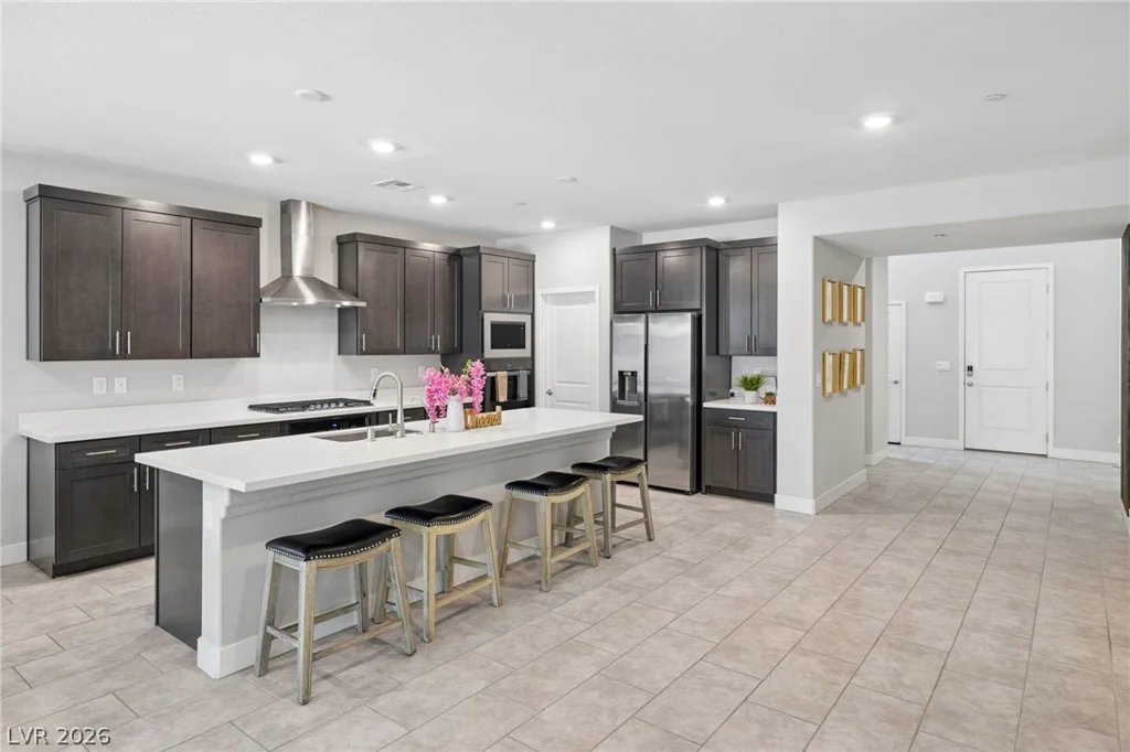 1867 Michael Springs, North Las Vegas, NV 89084