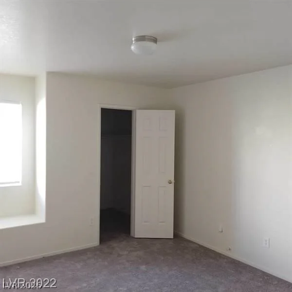 2725 Nellis, Las Vegas, NV 89121