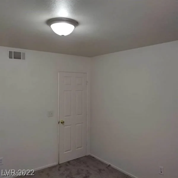 2725 Nellis, Las Vegas, NV 89121