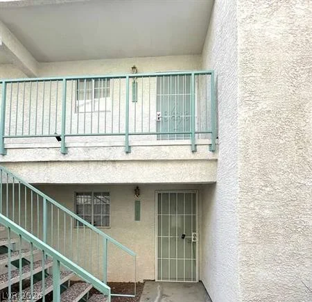 2725 Nellis, Las Vegas, NV 89121
