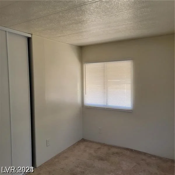 5545 Everglade, Las Vegas, NV 89142