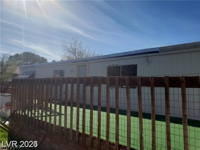 5545 Everglade, Las Vegas, NV 89142