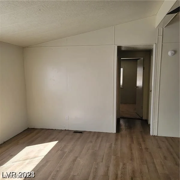 5545 Everglade, Las Vegas, NV 89142