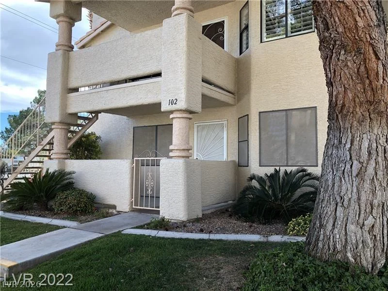 1105 SULPHUR SPRINGS, Las Vegas, NV 89128