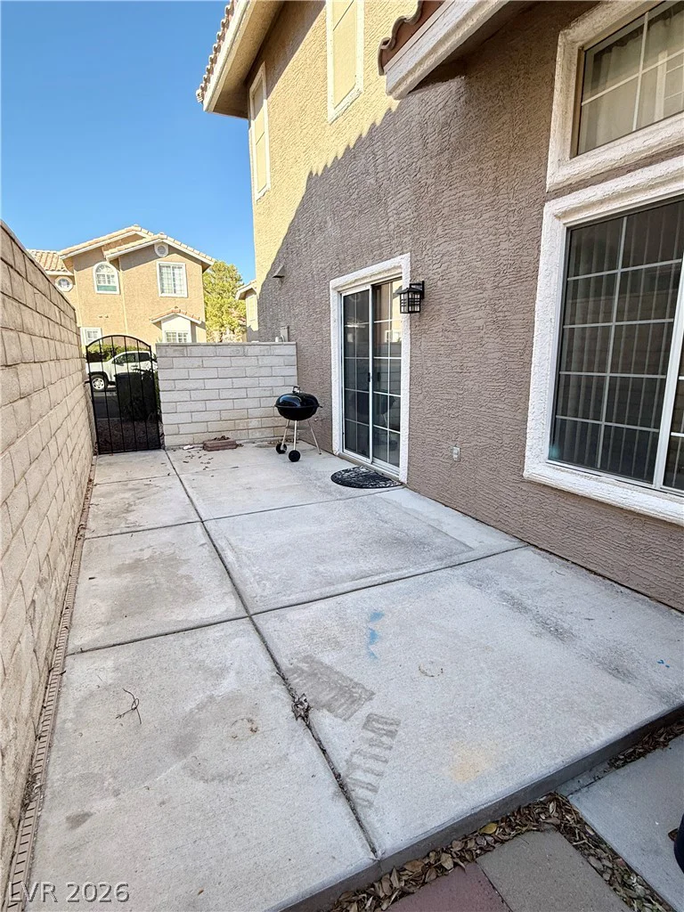 9295 Scenic Mountain, Las Vegas, NV 89117