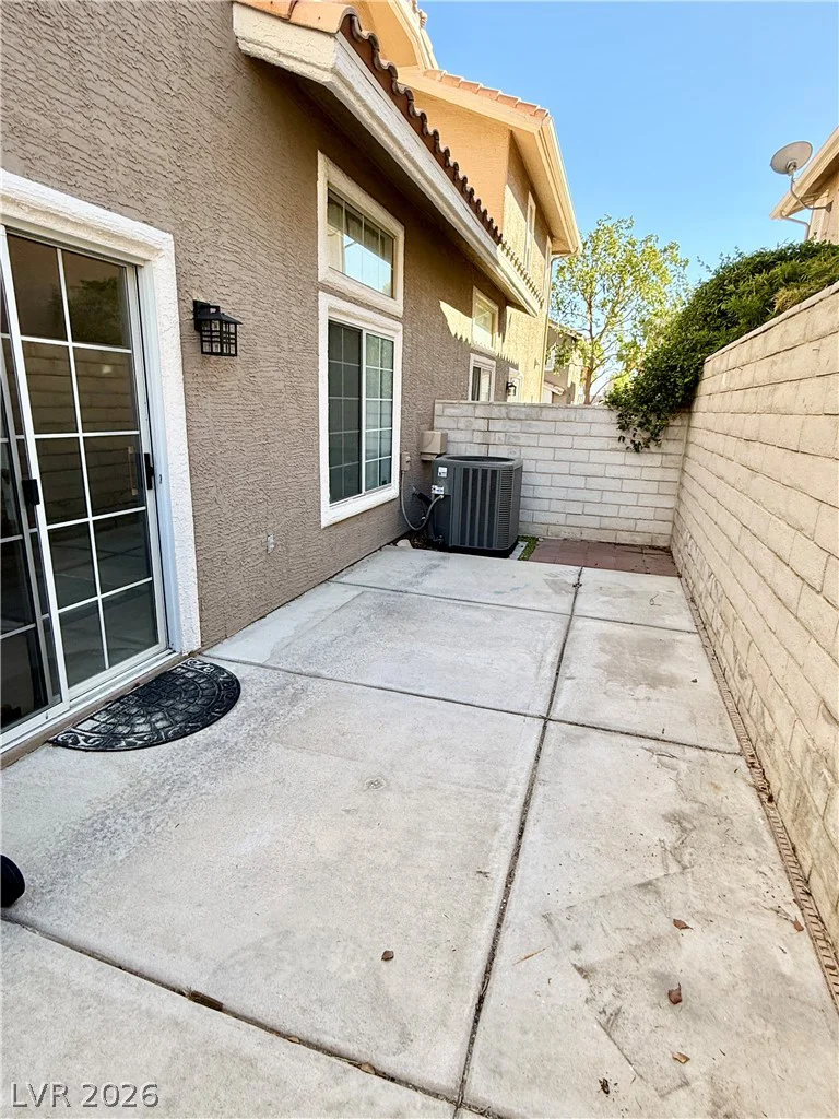 9295 Scenic Mountain, Las Vegas, NV 89117