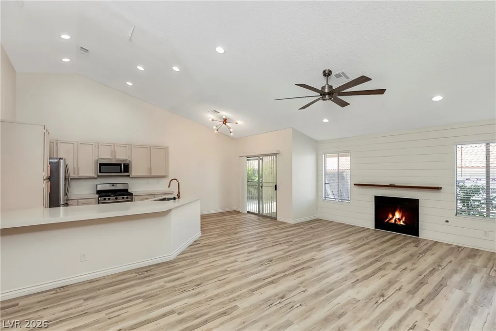 2738 Briarcliff, Henderson, NV 89074