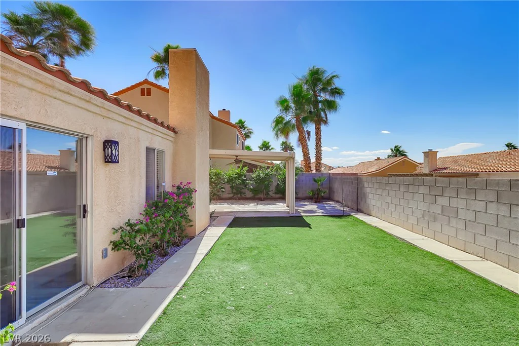 2738 Briarcliff, Henderson, NV 89074
