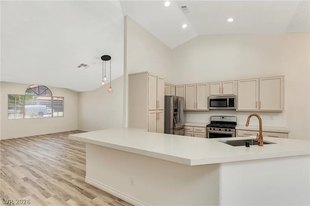 2738 Briarcliff, Henderson, NV 89074