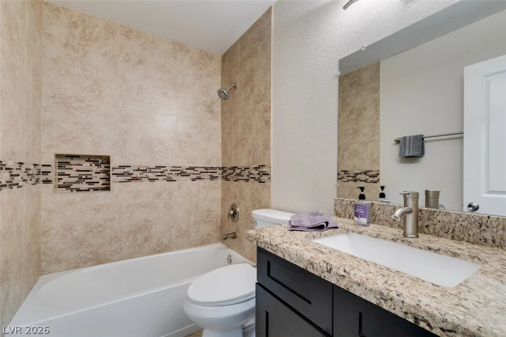 1808 Feather, Las Vegas, NV 89108