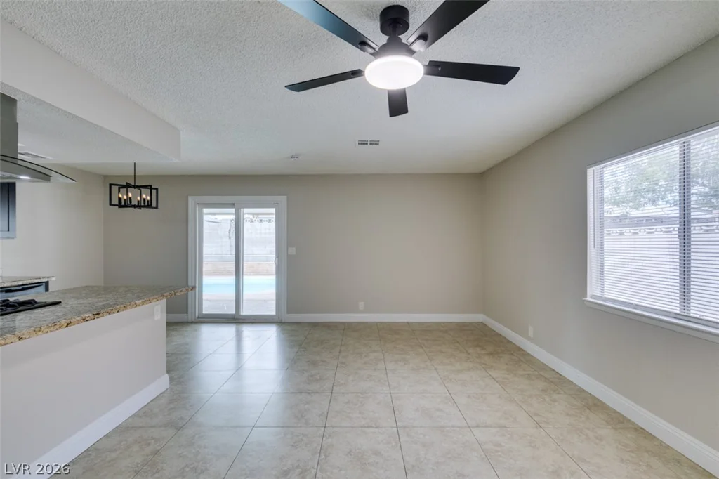 1808 Feather, Las Vegas, NV 89108
