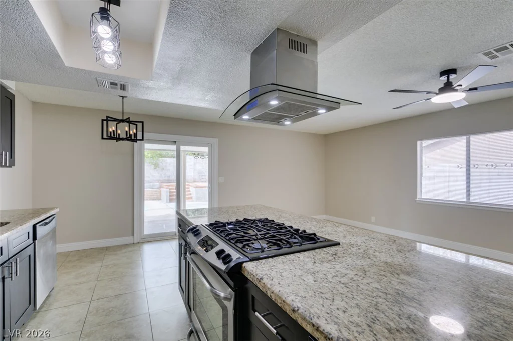 1808 Feather, Las Vegas, NV 89108