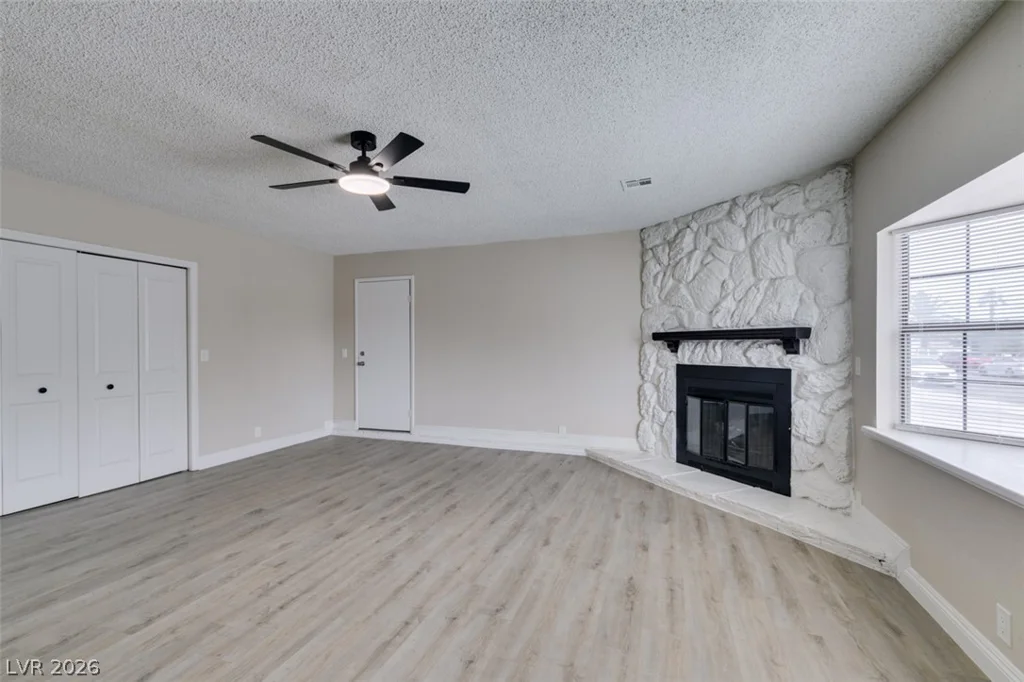 1808 Feather, Las Vegas, NV 89108