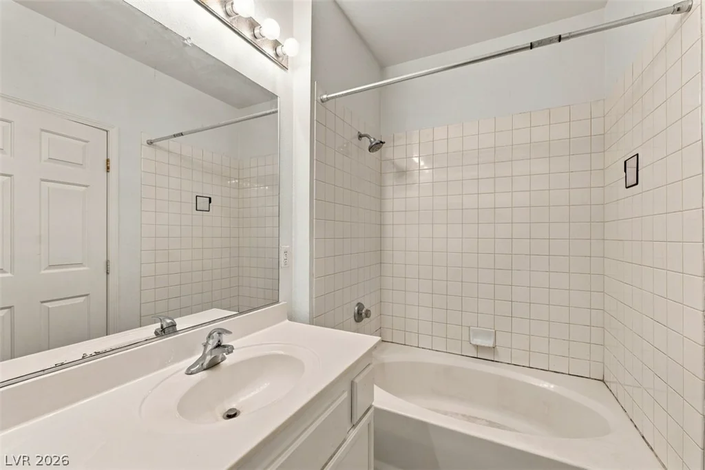 1830 Buffalo, Las Vegas, NV 89128