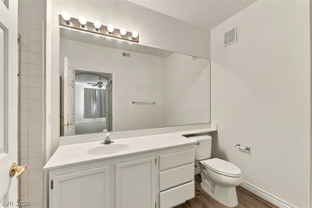 1830 Buffalo, Las Vegas, NV 89128