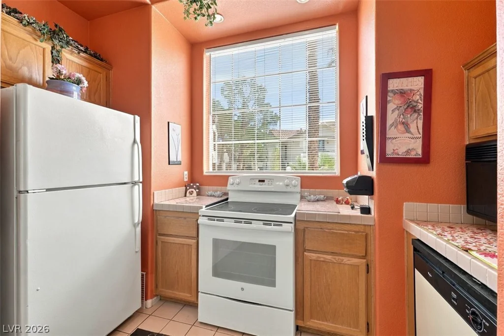 1830 Buffalo, Las Vegas, NV 89128
