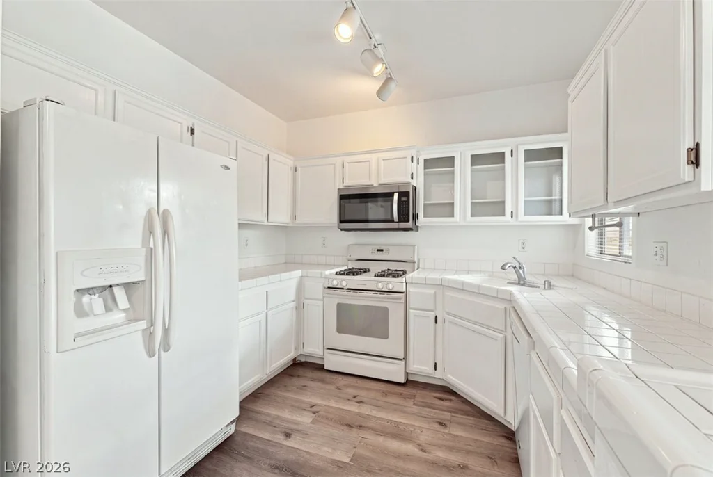 1830 Buffalo, Las Vegas, NV 89128