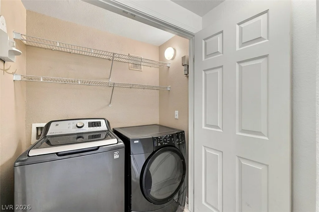 1830 Buffalo, Las Vegas, NV 89128