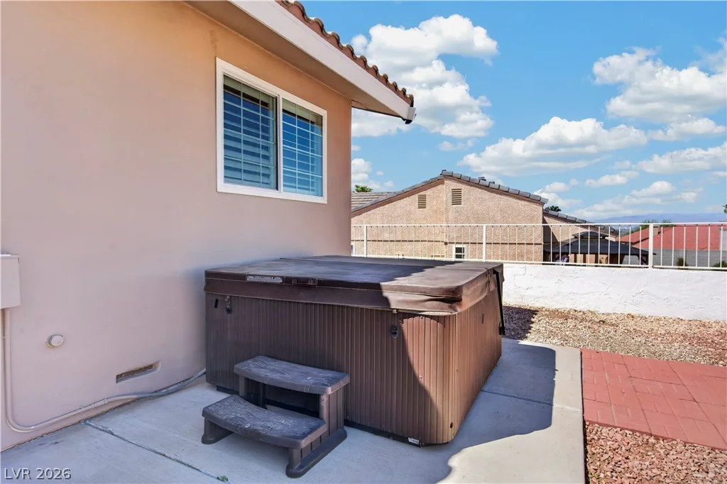 1049 Geranium, Henderson, NV 89011