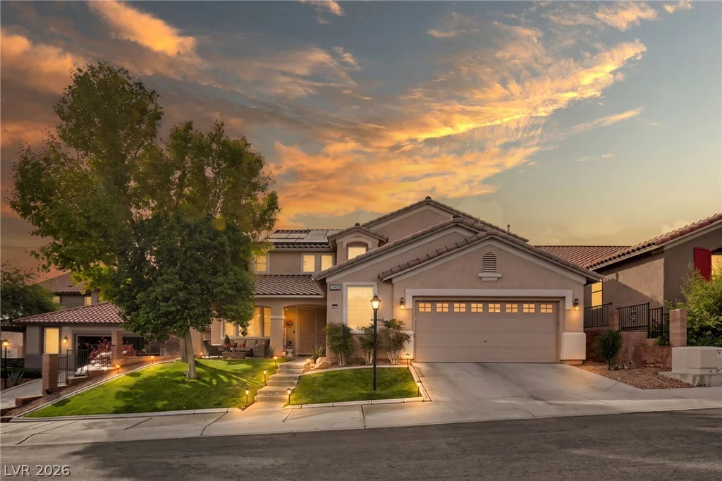 10405 Chimney Flat, Las Vegas, NV 89129