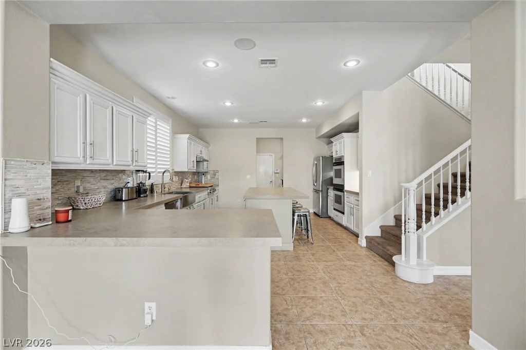 10405 Chimney Flat, Las Vegas, NV 89129