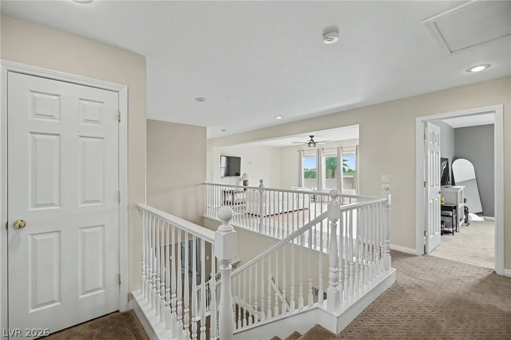 10405 Chimney Flat, Las Vegas, NV 89129
