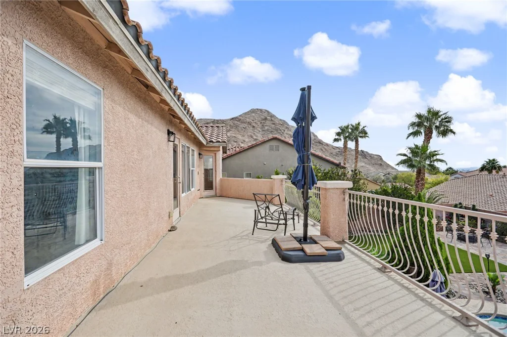 10405 Chimney Flat, Las Vegas, NV 89129