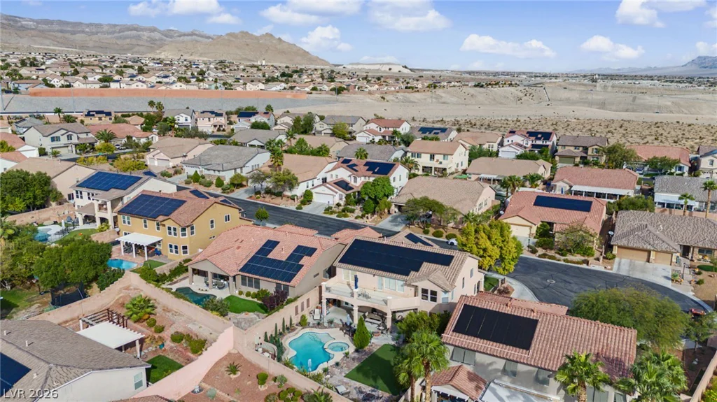 10405 Chimney Flat, Las Vegas, NV 89129
