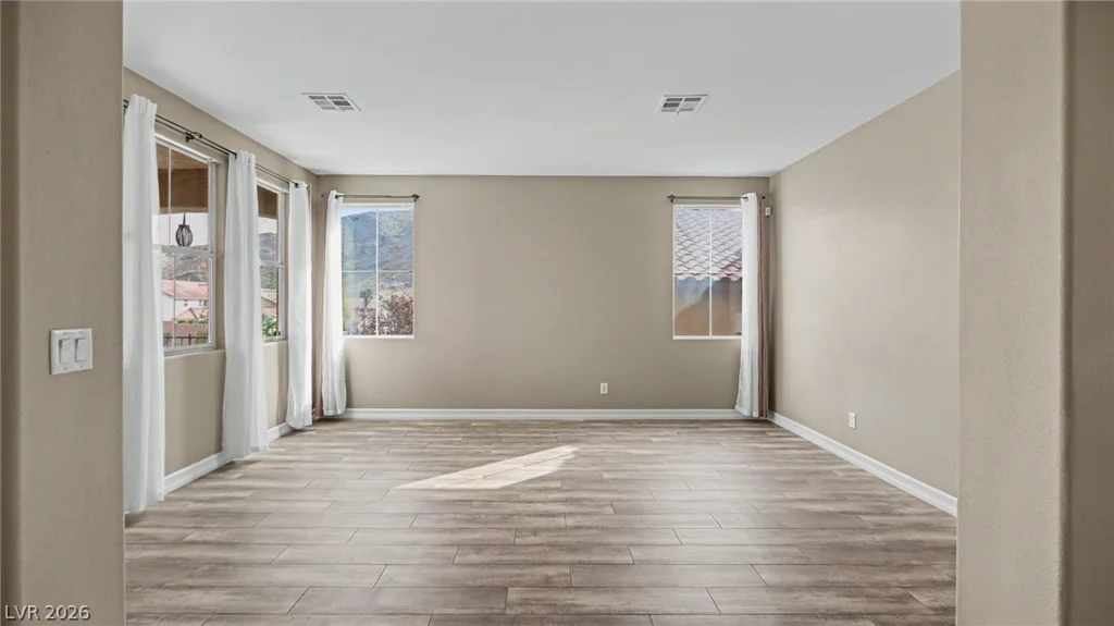 10405 Chimney Flat, Las Vegas, NV 89129