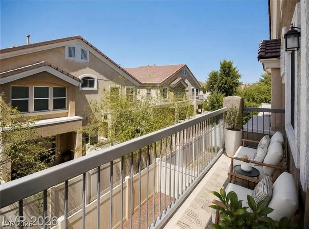 1160 Volcanic Garden, Las Vegas, NV 89183