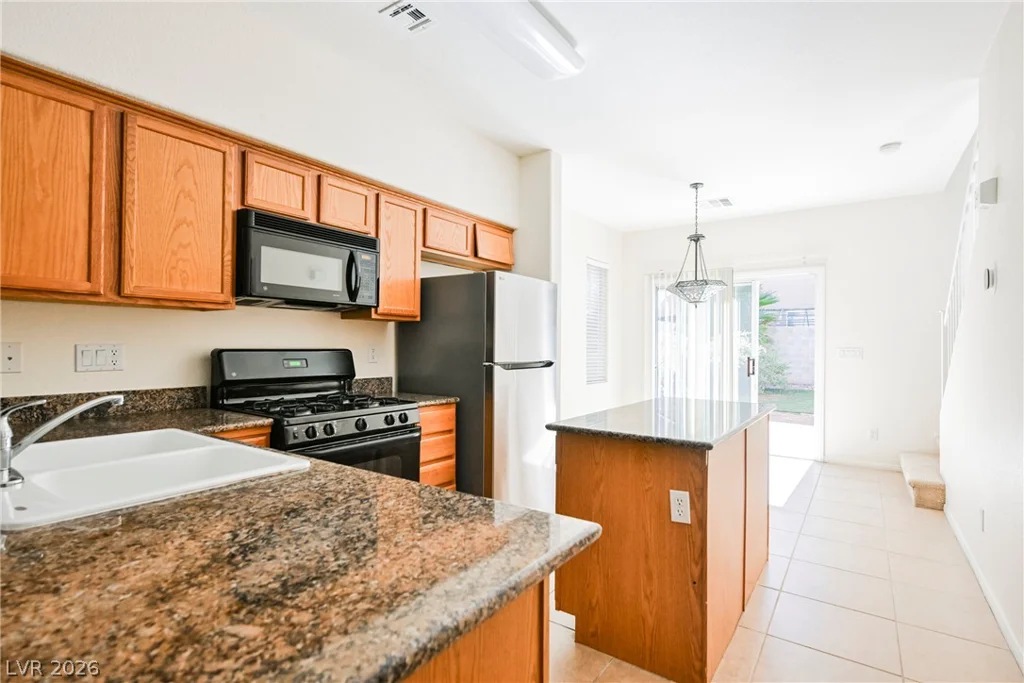 9525 Michelle Falls, Las Vegas, NV 89149